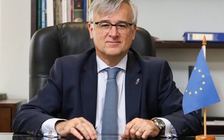 Embaixador da UE no Brasil se desculpa sobre crítica feita a Lula