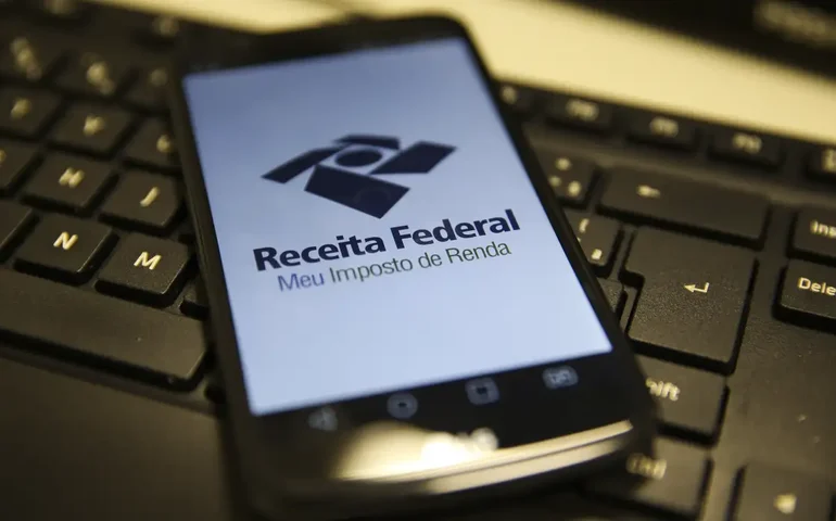 Receita Federal abre consulta a novo lote residual do Imposto de Renda