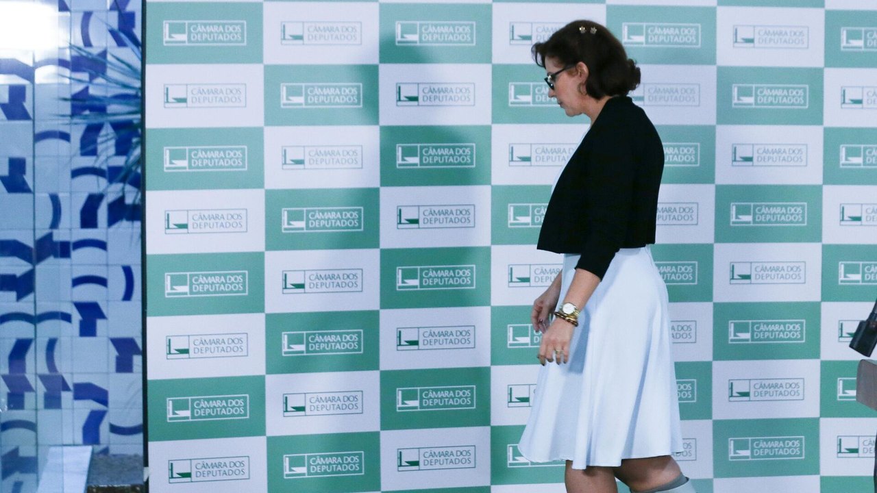 Câmara tem a palavra final sobre prisão da deputada Carla Zambelli determinada por Moraes