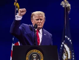 Trump revive fantasma do comunismo nos 250 anos da Independência dos EUA