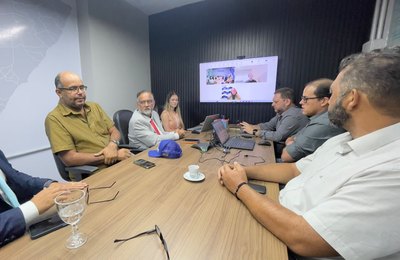 Prefeitura cobra soluções da Conasa para reduzir transtornos e finalizar as obras de saneamento em Palmeira