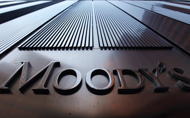 Moody's prevê forte recessão na Argentina e inflação no pico de 275% ao ano em 2024