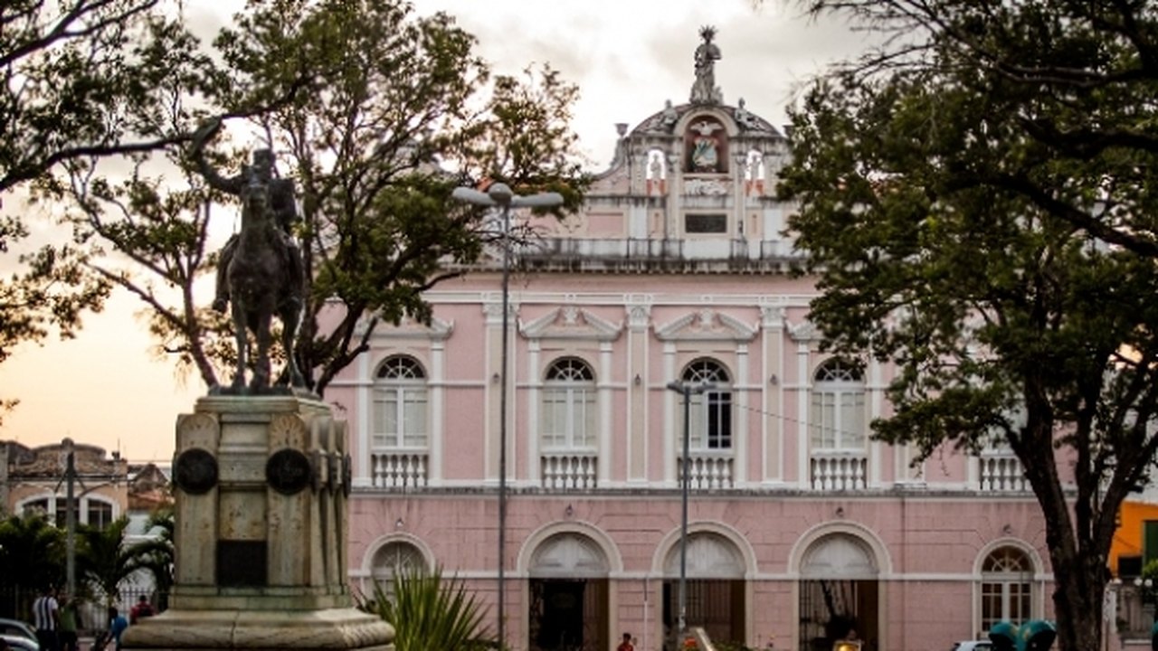 Teatro Deodoro faz 106 anos de fundação com programação gratuita