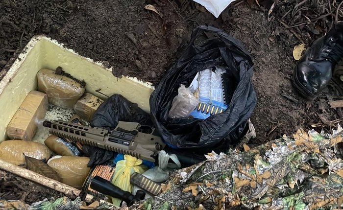 Todo o material apreendido foi encaminhado para os procedimentos legais cabíveis