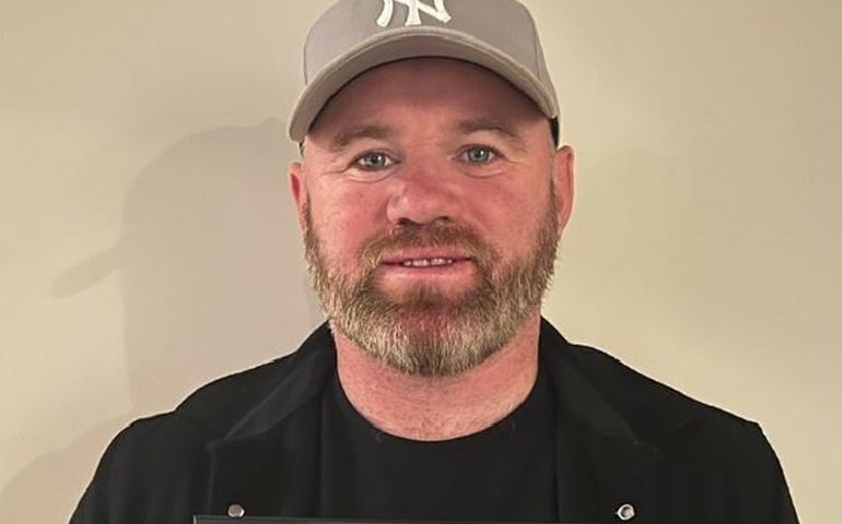 Wayne Rooney é anunciado como técnico de time da segunda divisão inglesa