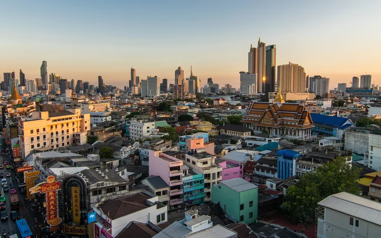 Tailândia inicia operação militar em meio à escalada de tensões com o Camboja