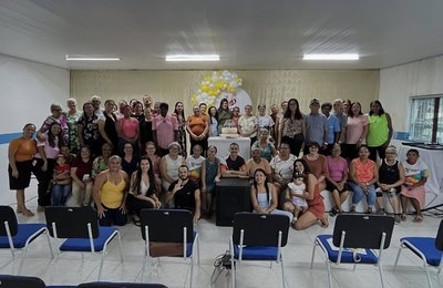 Prefeita Marcela Gomes participa das comemorações pelo Dia do Idoso, em Novo Lino