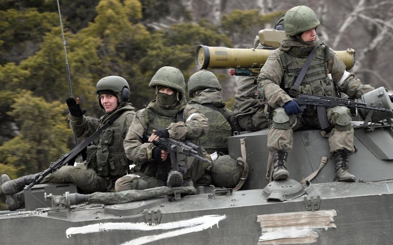 Se Rússia lançar uma ofensiva, frente ucraniana entrará em colapso, diz analista