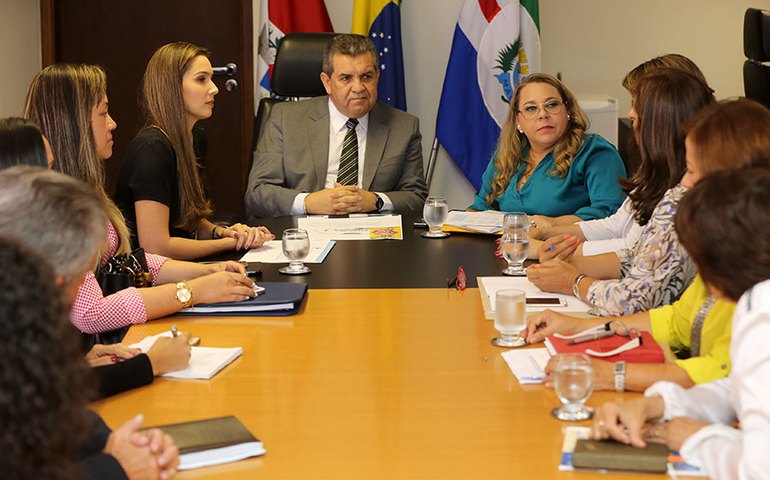 Semana Valentina homenageia mulheres no Planetário em Arapiraca