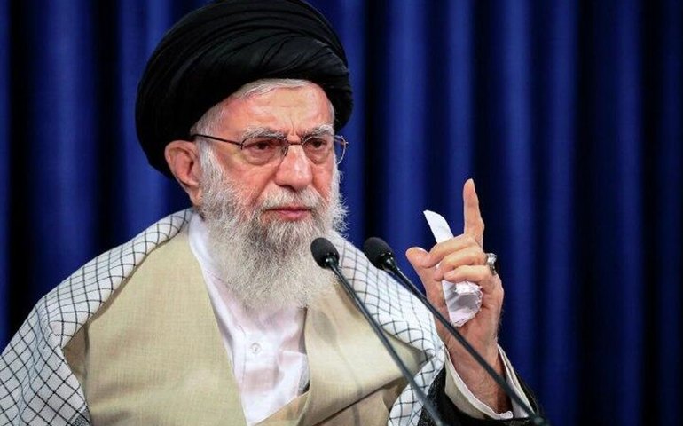 China condena assassinato do líder supremo do Irã, Aiatolá Ali Khamenei