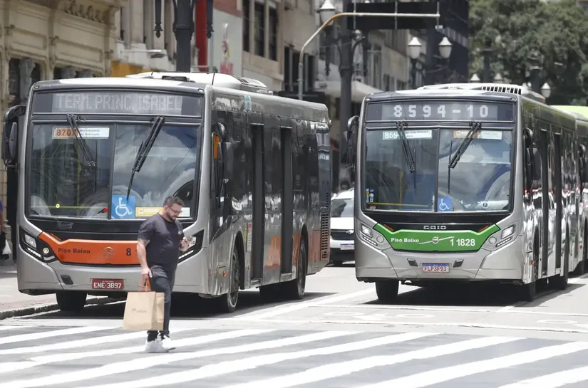 Setor de serviços cresce 0,3% em junho e atinge patamar recorde