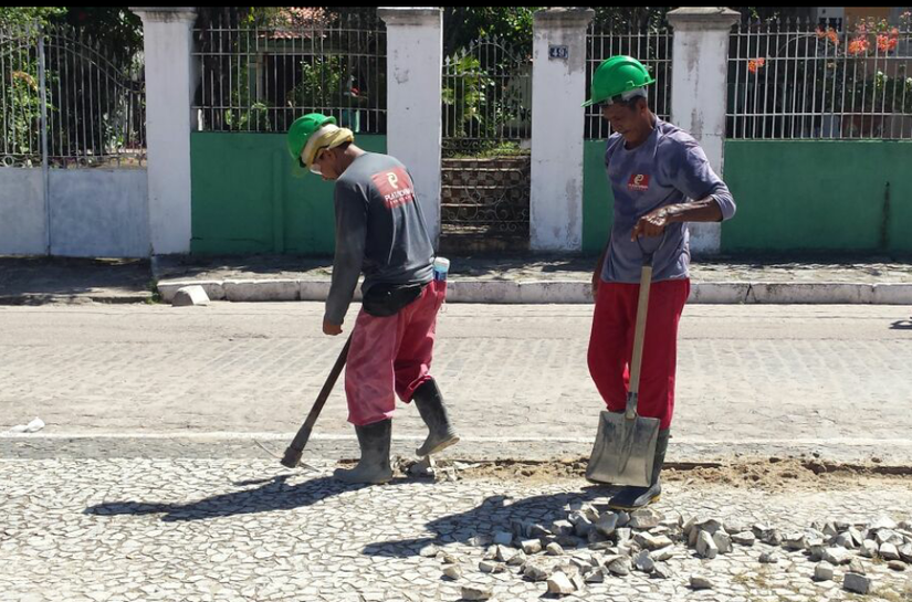 Prefeitura de Maceió executa reforma da Praça Lucena Maranhão