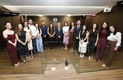 Presidente do TJAL empossa 15 técnicos judiciários