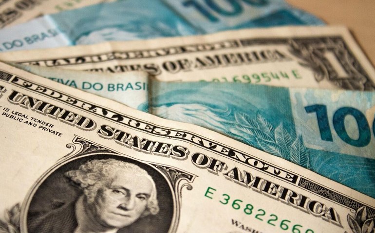 Nem mesmo novo governo dos EUA interromperá processo de desdolarização no mundo, dizem especialistas