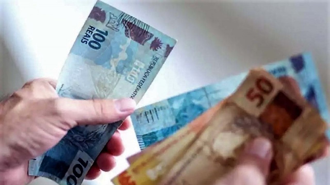 Prefeitura de Penedo inicia pagamento da folha de março
