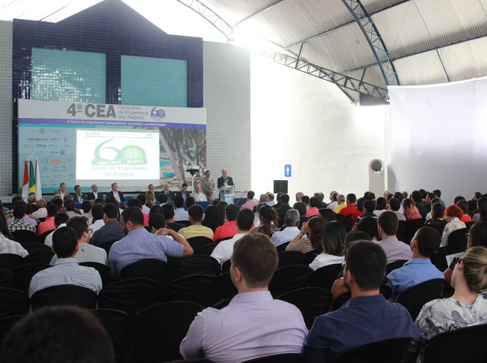 Congresso de Engenharia discute temas importantes da profissão