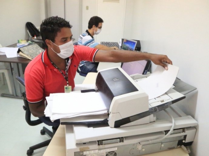 Câmara de Maceió inicia digitalização de processos