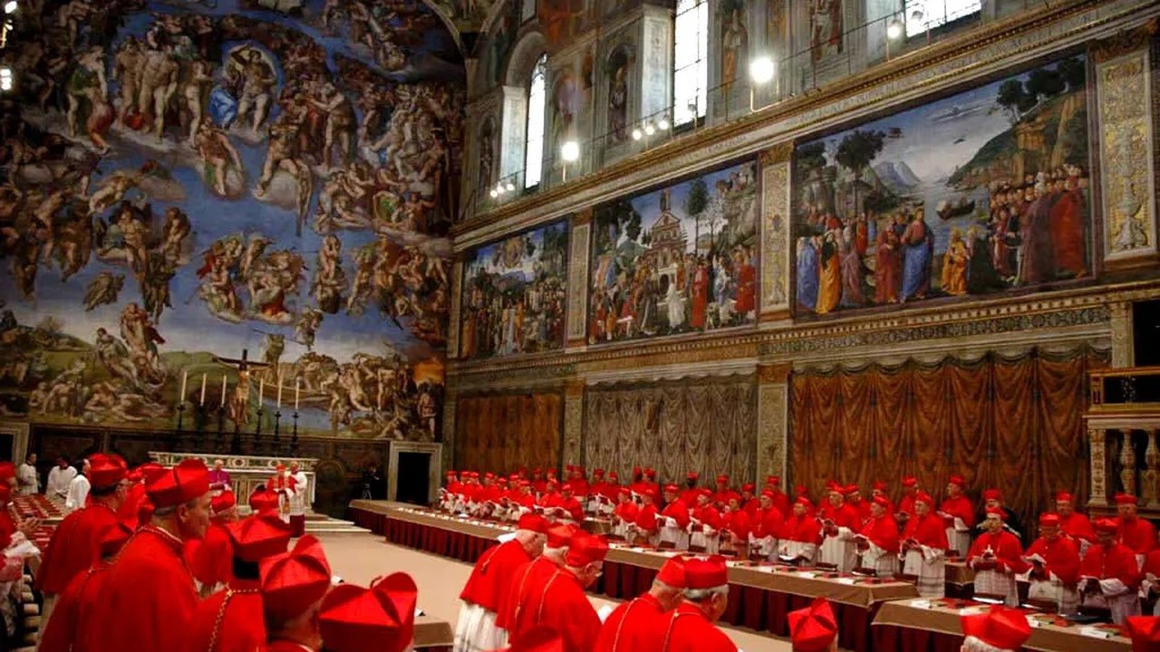 Cardeais esperam que conclave para eleger próximo papa seja rápido