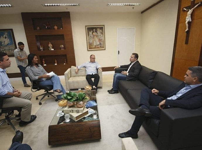Governadores de AL e Sergipe se unem para construir ponte entre os estados