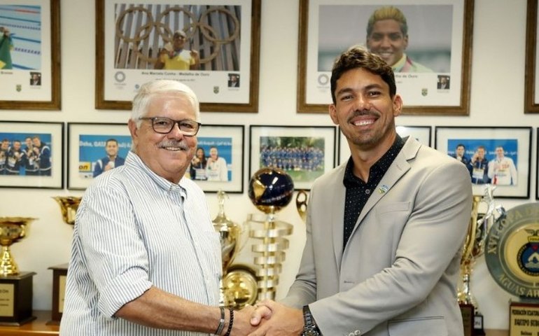 Chapa com Poliana Okimoto perde e Diego Albuquerque é eleito presidente da CBDA