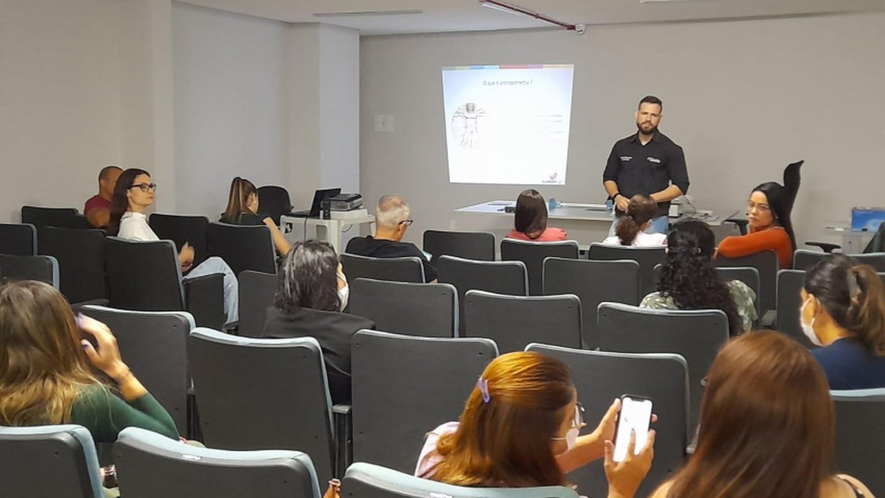 Saúde capacita profissionais da Atenção Básica e estudantes