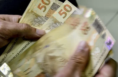 Senado ouve trabalhadores sobre aumento da faixa de isenção do IR