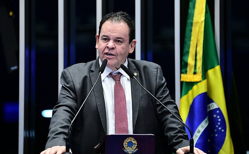 André Amaral aponta participação de Efraim Filho na desoneração da folha