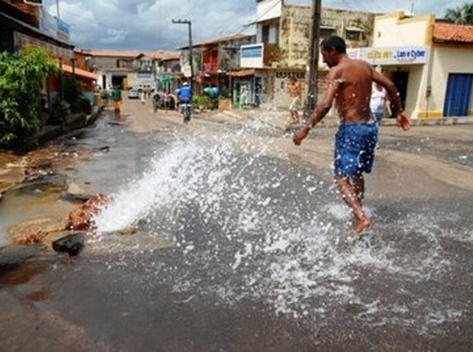 Semarh e Casal firmam termo de compromisso para coibir uso irregular da água