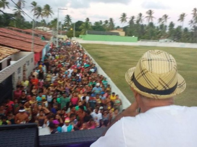 Carnaval Coruripe 2017 leva alegria e animação a diversos pontos cidade