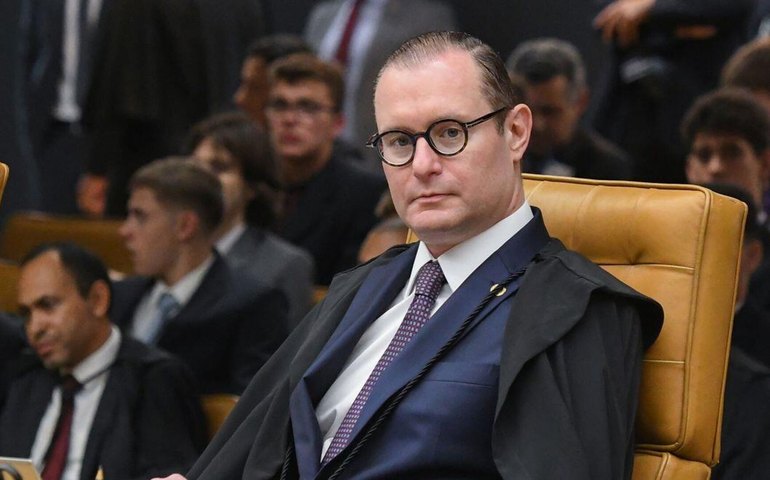 STF forma maioria e decide manter símbolos religiosos em órgãos públicos