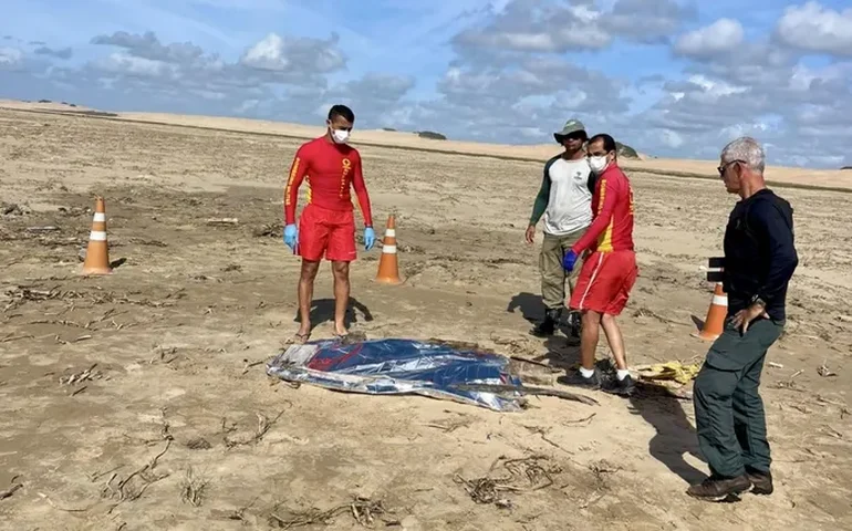 Menino de 6 anos é reconhecido no IML após morrer afogado no Pontal do Peba