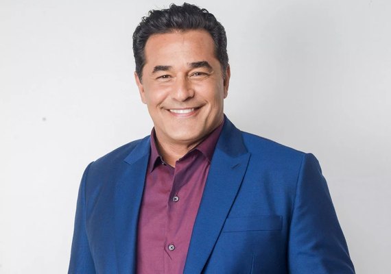 Luciano Szafir passa por cirurgia para retirada da bolsa de colostomia