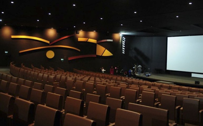 'Anora' e 'Ainda estou aqui' lideram ranking de filmes mais buscados no Google Brasil em 2025