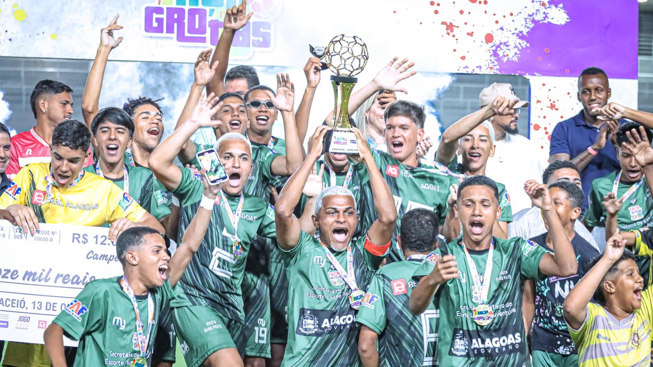 Grota Ouro Preto vence a Comunidade Cruzeiro do Sul e conquista a Série Ouro da Taça das Grotas