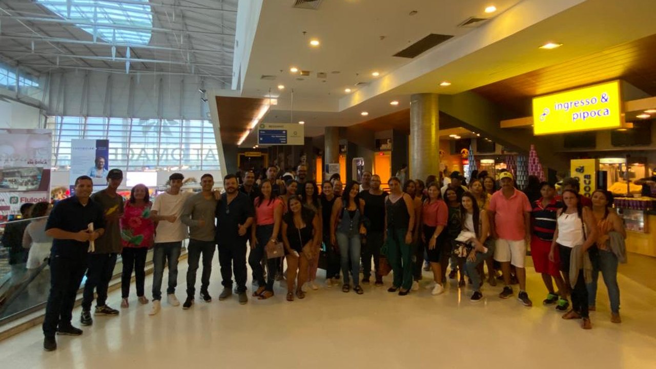 São José da Laje: Estudantes da Educação de Jovens e Adultos visitaram o Centerplex Cinemas