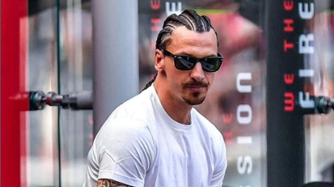 Ibrahimovic critica Balotelli, que provoca sobre Liga dos Campeões; veja comparação de títulos