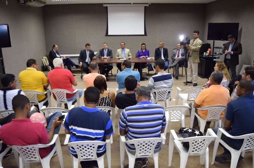 Comissão de Educação da ALE debate questões de transportadores escolares