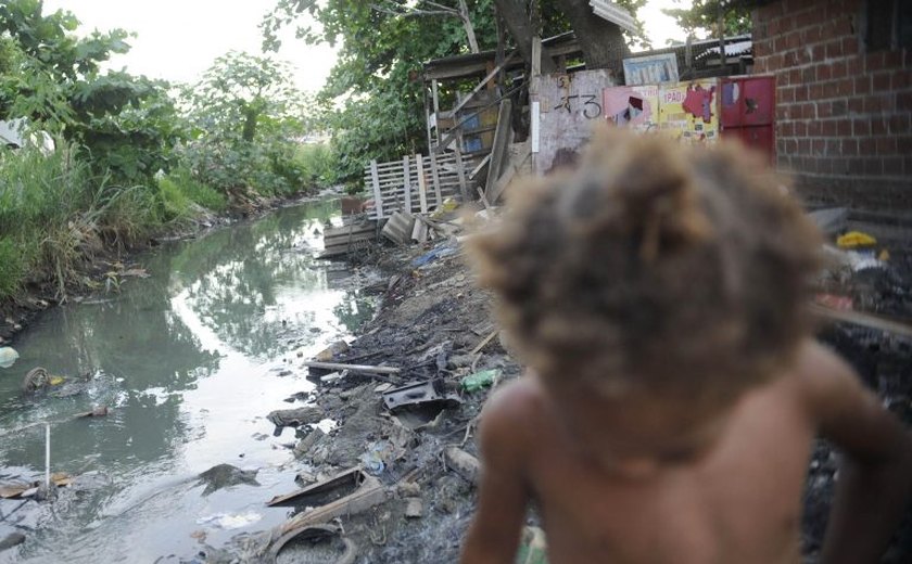 Estudo analisa causas da persistência da desigualdade econômica no Brasil