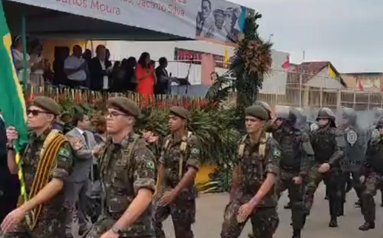 Desfile cívico marca os 134 anos de elevação de Palmeira dos Índios de vila à cidade