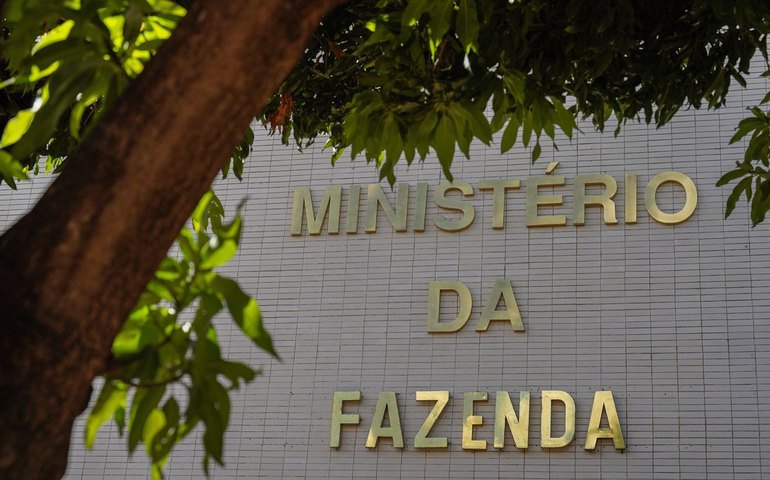 Estatais federais em dificuldade poderão solicitar apoio financeiro da União