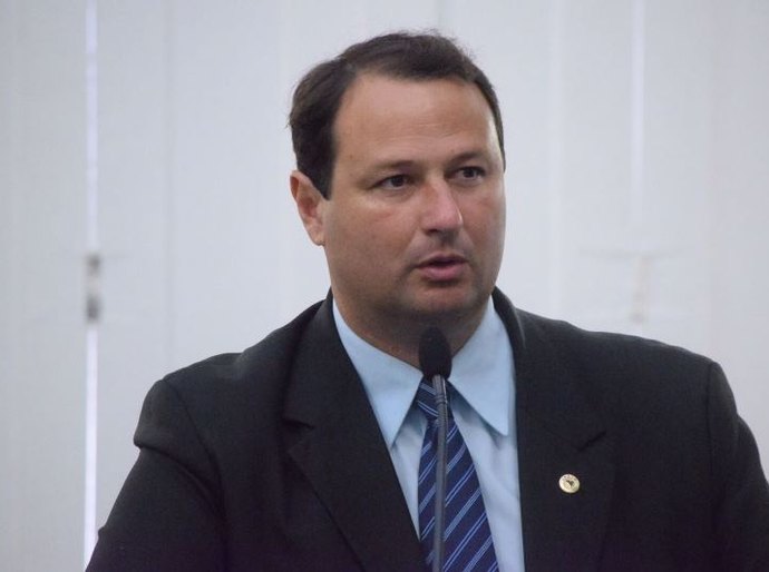 Dudu Hollanda destaca lançamento de obras na cidade de Rio Largo