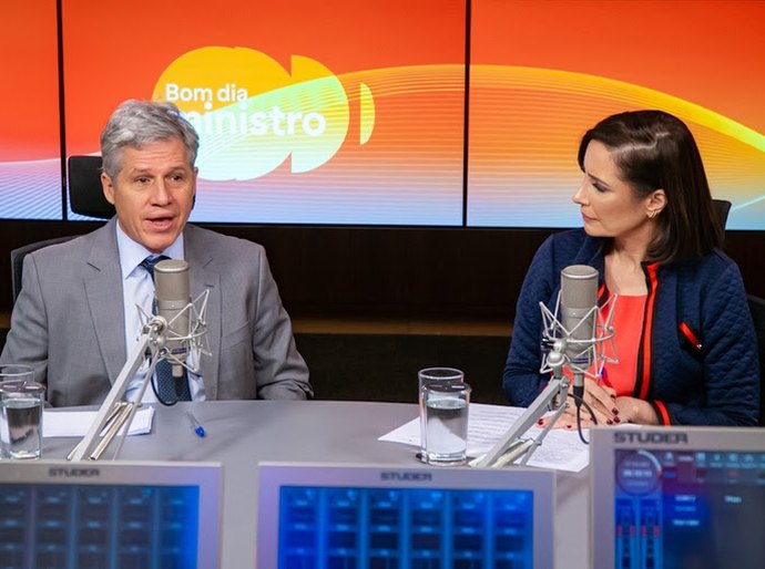 “O clima no mundo inteiro afeta o preço dos alimentos”, diz Paulo Teixeira sobre as mudanças climáticas