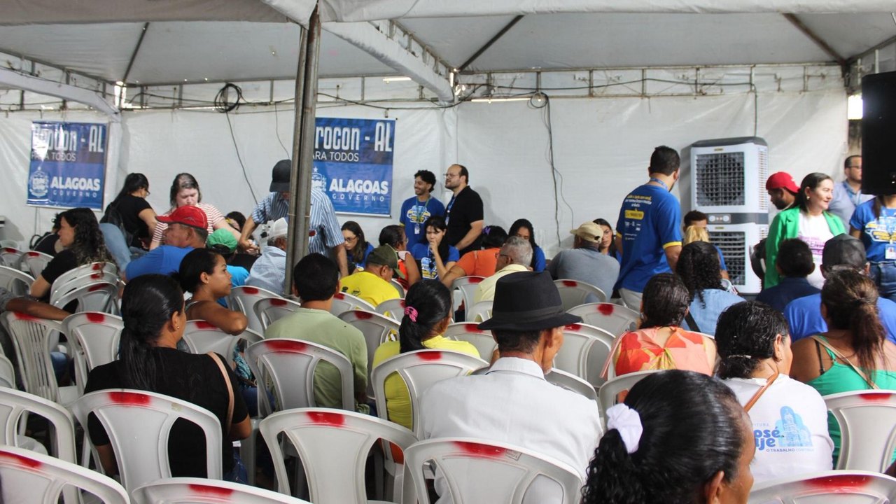 Procon Alagoas leva ações de direitos do consumidor a Palmeira dos Índios