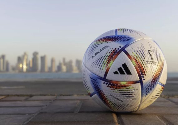 Bola da Copa do Mundo do Qatar é apresentada oficialmente