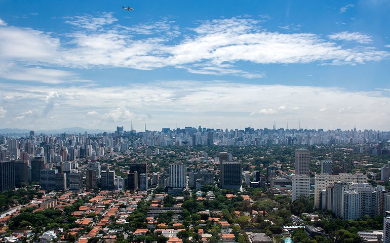 Capital paulista aprova lei contra violência sexual em casas noturnas