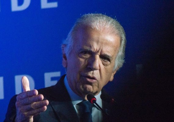 'Constrangimento e indignação': Múcio comenta julgamento de militares e cobra mais verba (VÍDEOS)