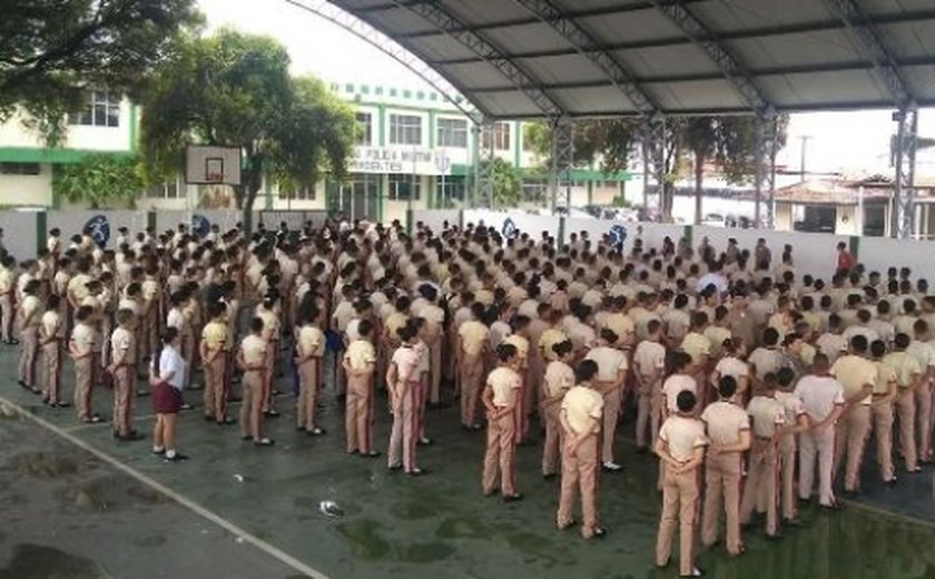 Colégio Tiradentes inicia ano letivo de 2018 na unidade Maceió