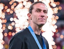 Filipe Luís acerta com o Monaco e assume comando após a Copa do Mundo