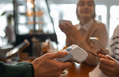 Gastos de turistas estrangeiros no Brasil crescem 9,2% e atingem R$ 20,2 bilhões em 2026