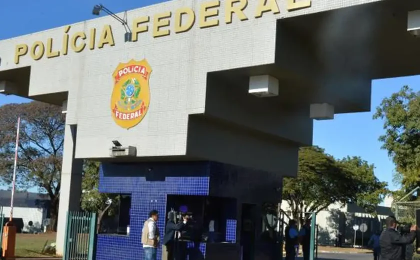 PF e Receita Federal realizaram maior apreensão de cocaína do ano